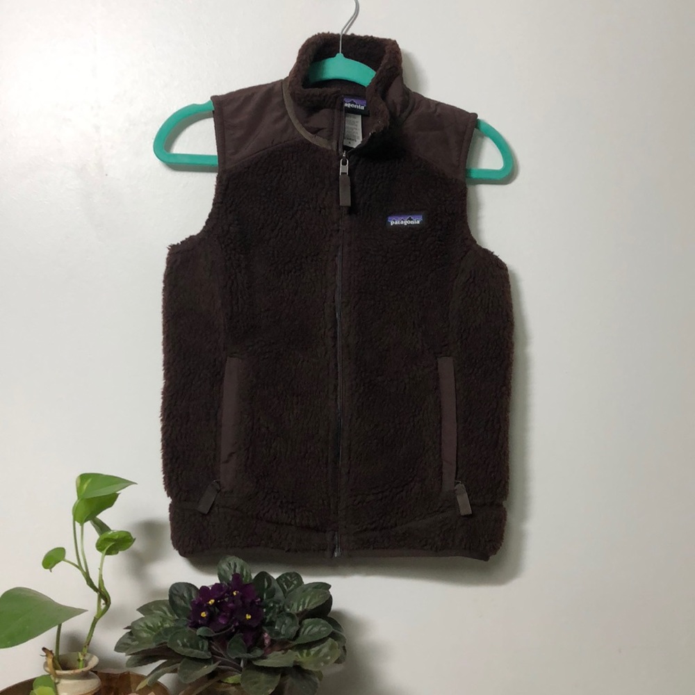 Patagonia Vest - small - dark brown